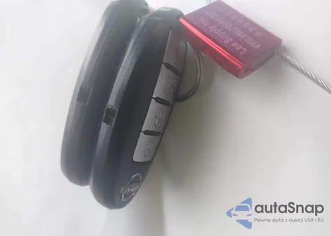 2010 Nissan Altima 2.5 S z USA, uszkodzony, nr VIN 1N4AL2AP1AN553687